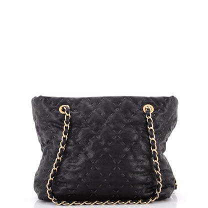 Chanel Wild Stitch Shopping Tote Caviar Medium