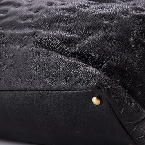 Chanel Wild Stitch Shopping Tote Caviar Medium