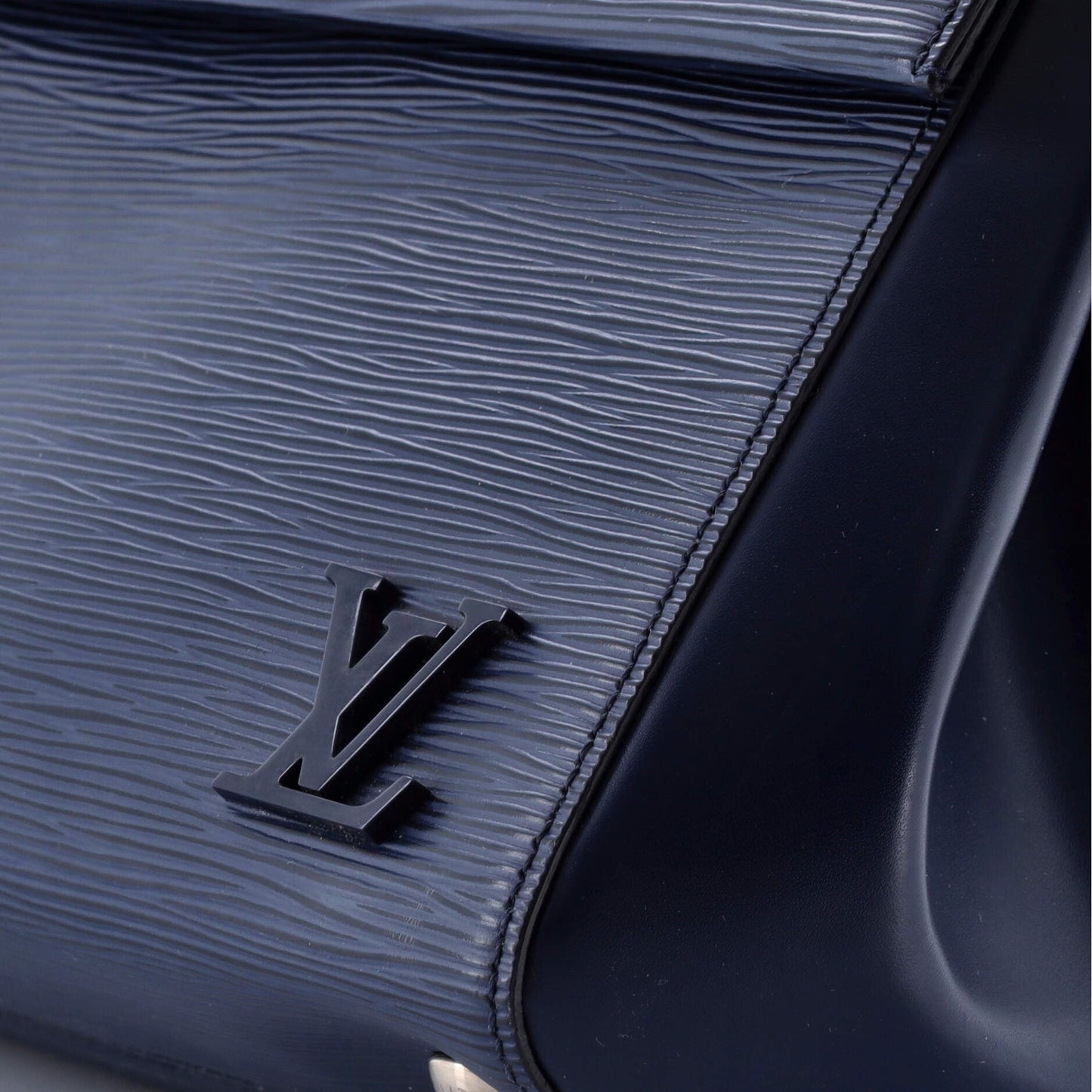 Louis Vuitton Cluny Top Handle Bag